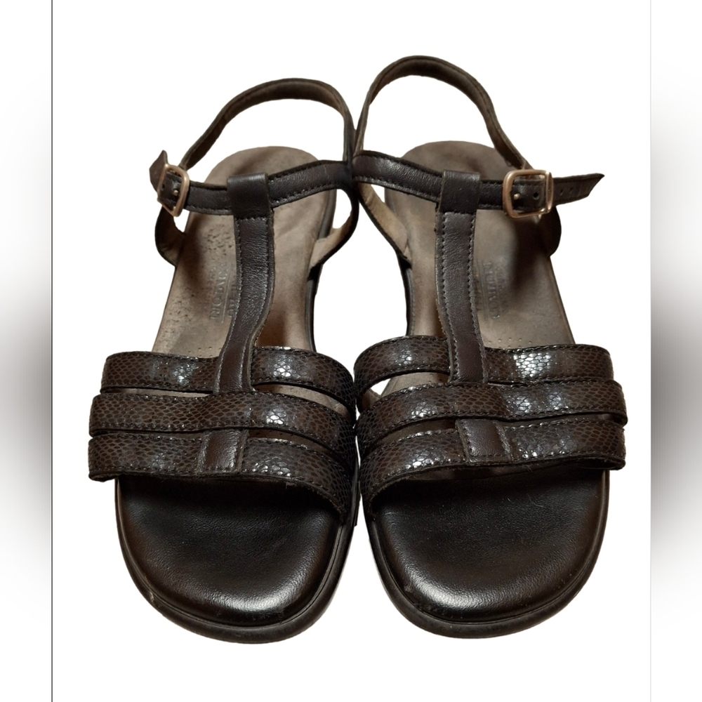 💎 SAS Black Strappy Sandals - Women's Size 8.5 💎